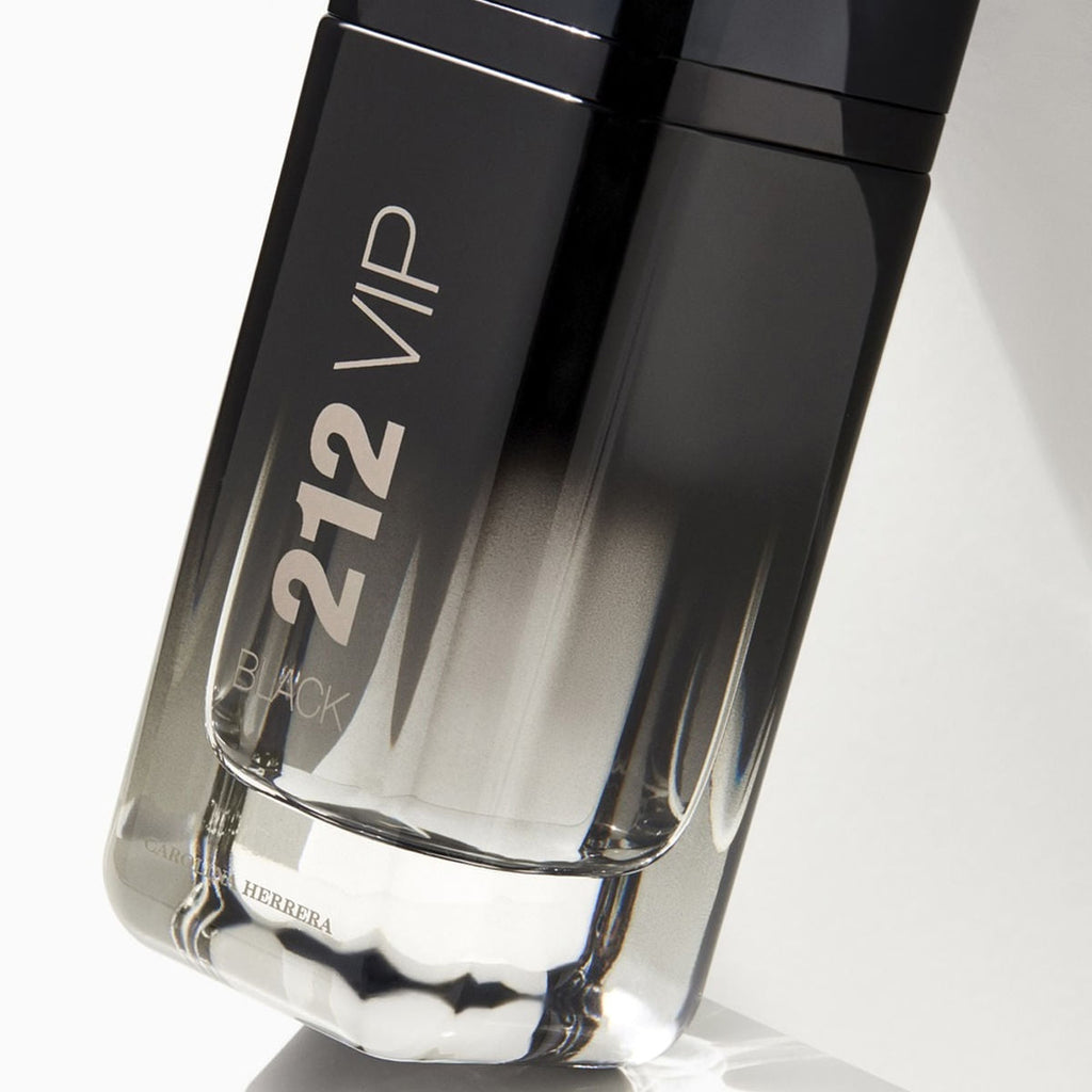 Carolina Herrera 212 VIP Black Eau de Parfum Masculino 100ml